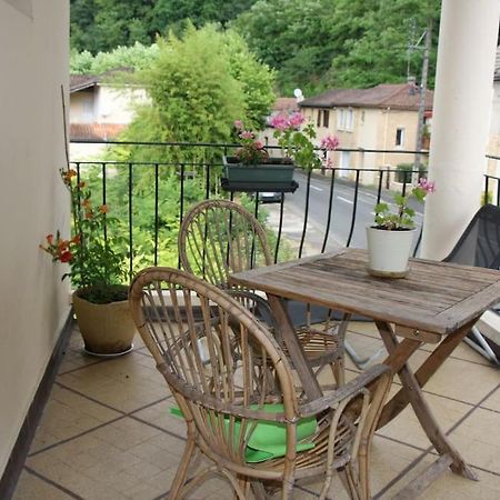 Appartement Chaleureux Avec Parking Gratuit Sarlat-la-Canéda Exteriér fotografie